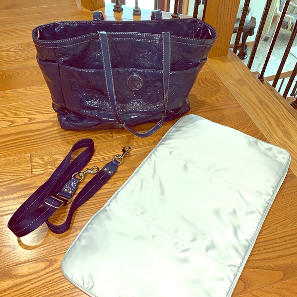 Coach Handbags - 🍼3 Piece COACH Diaper Bag Authentic Navy Baby